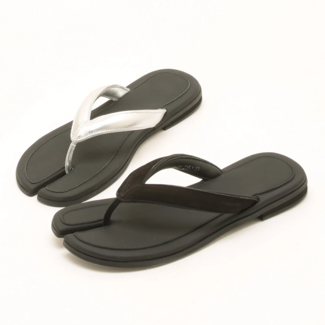 6764夏季新款欧洲站真皮女鞋度假风平底分趾夹脚沙滩鞋人字拖鞋