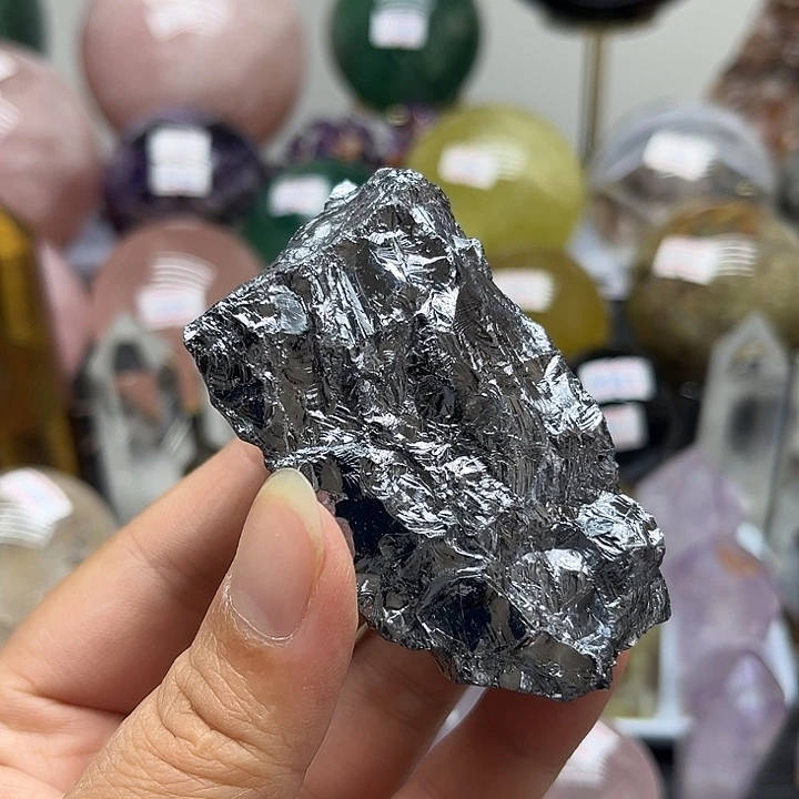 未镶嵌珠宝半成品水晶108克原石