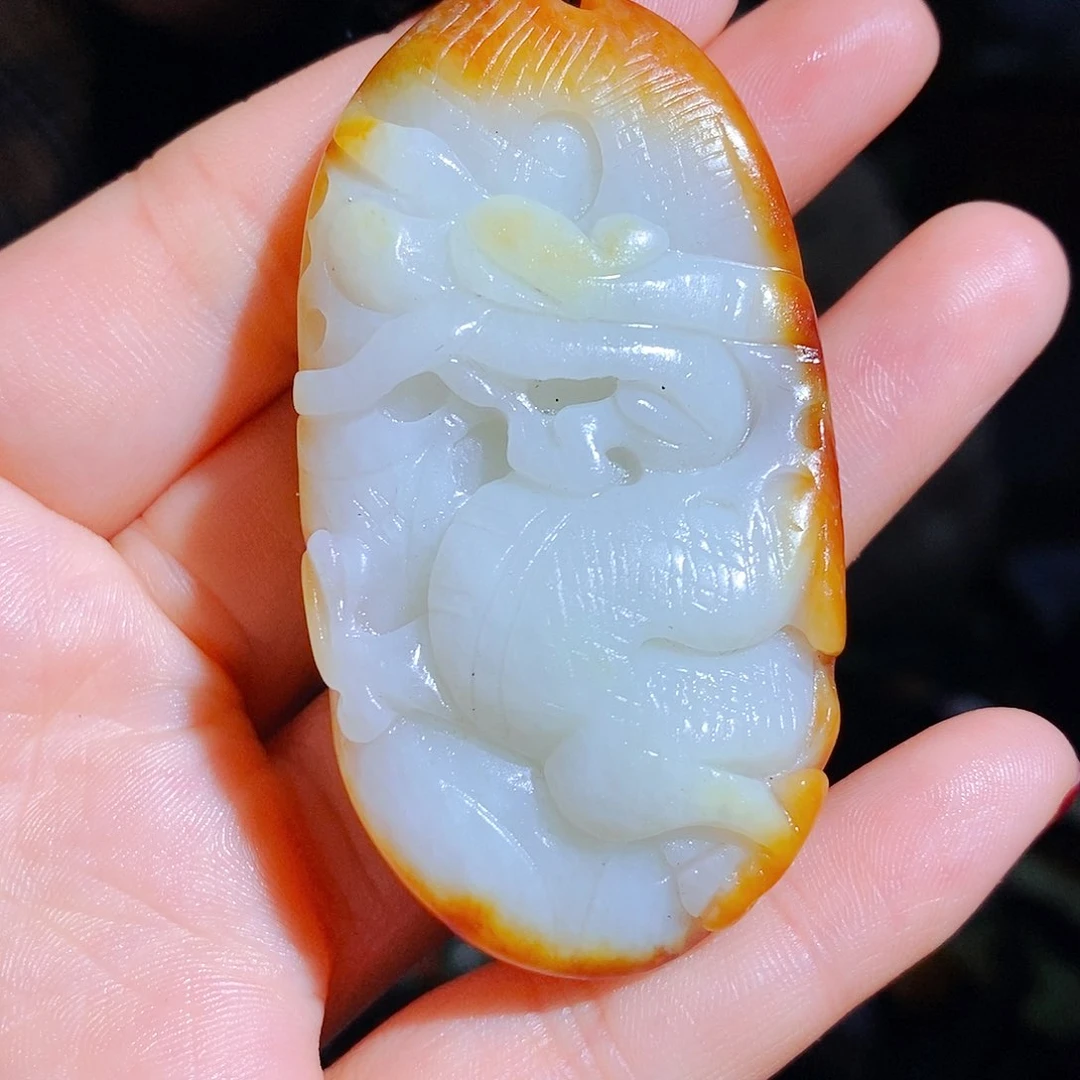 和田玉颈饰未镶嵌