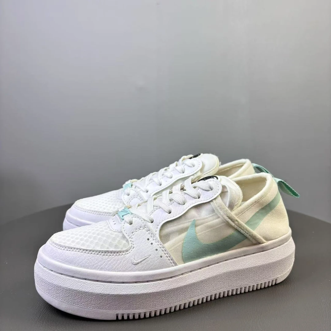 95新 NIKE/耐克 36码 Nike Altatxt白绿板鞋 非原盒