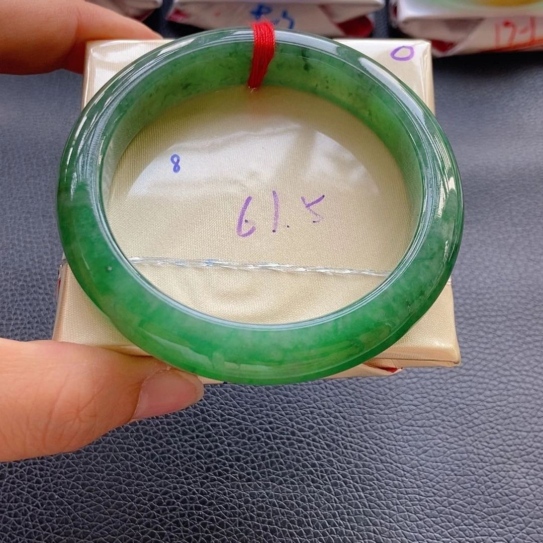 未镶嵌手镯翡翠手镯