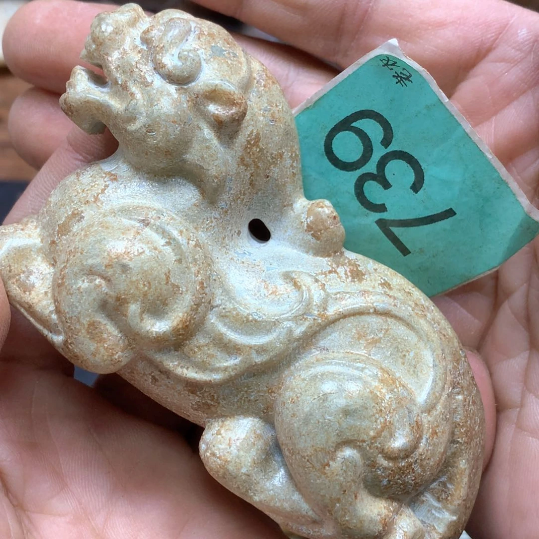 未镶嵌和田玉挂件