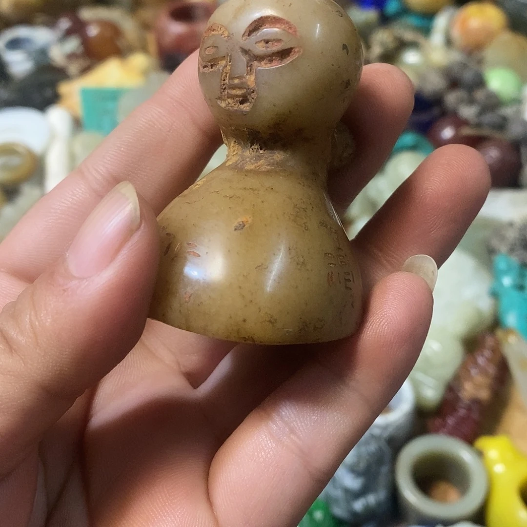 和田玉（糖玉）未镶嵌挂件
