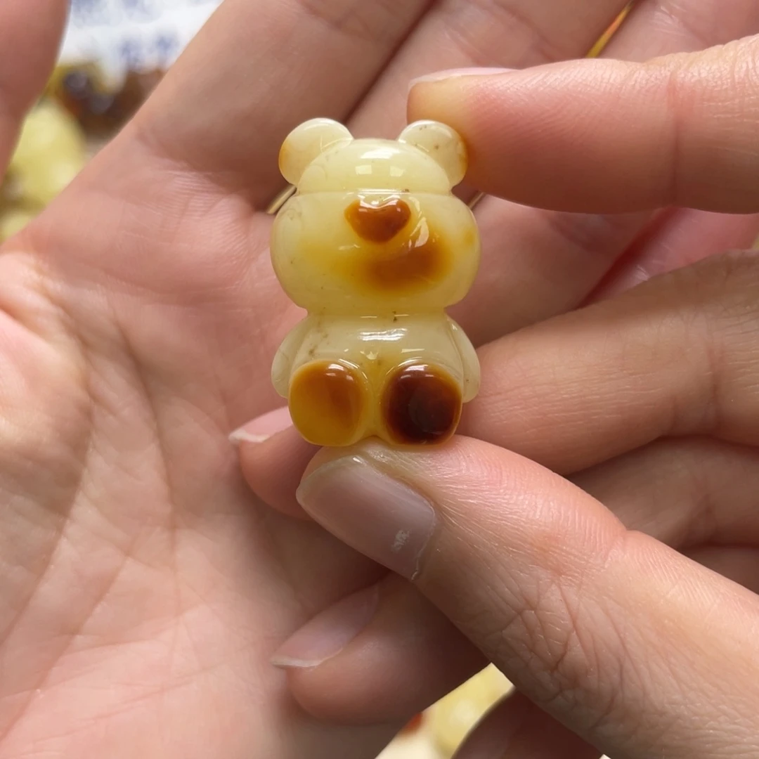琥珀未镶嵌裸石天然琥珀蜜蜡小熊