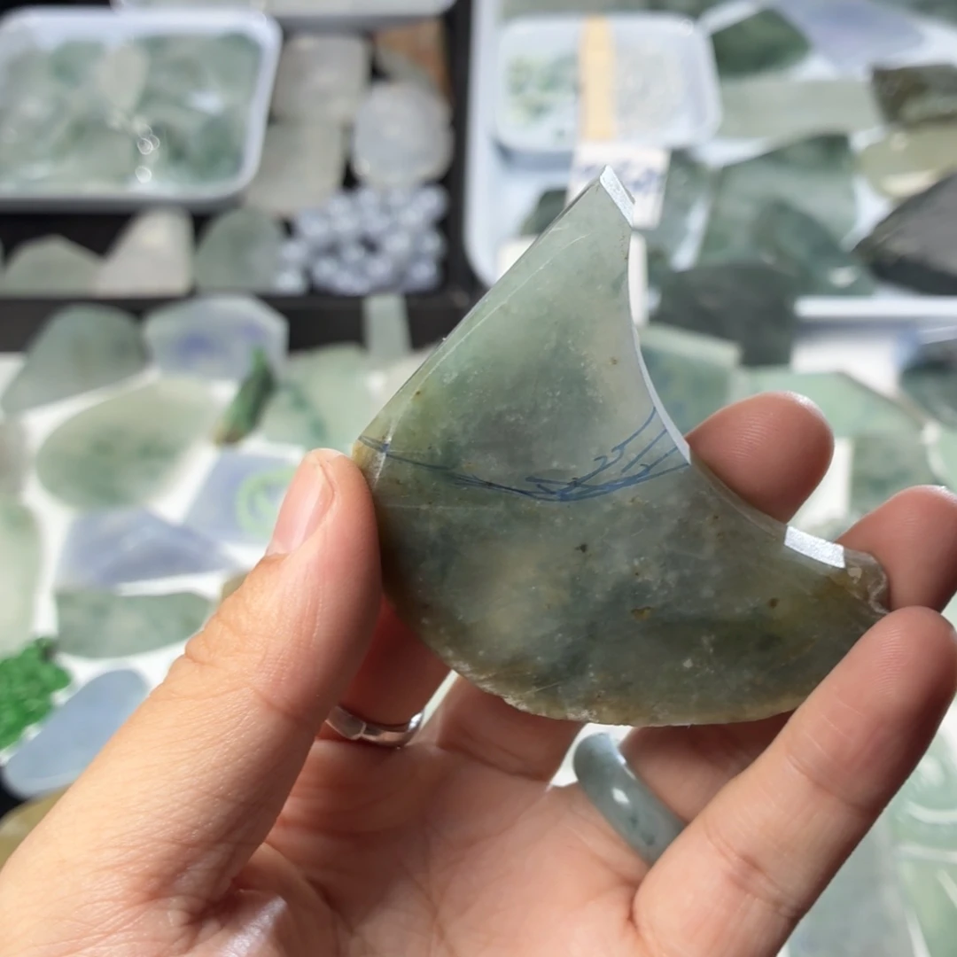定制翡翠未镶嵌天然缅甸翡翠a货起货糯冰如意料
