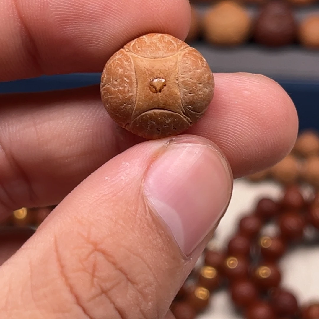 凤眼菩提手串17厚度13全品麒麟