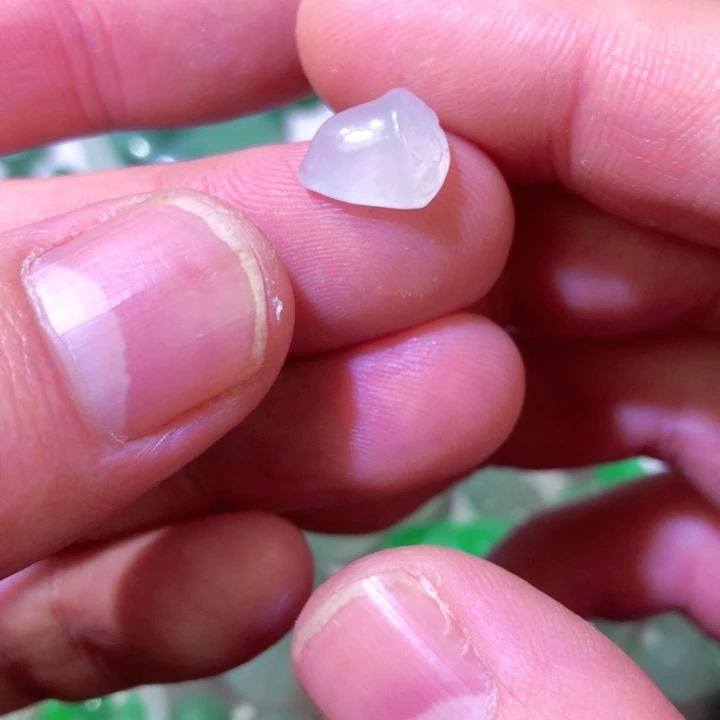 翡翠未镶嵌颈饰天然a货翡翠