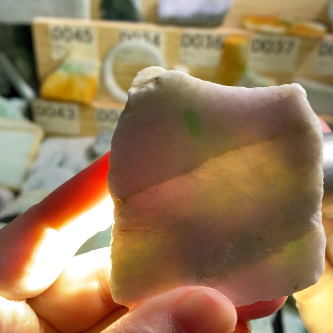 颈饰未镶嵌翡翠天然翡翠