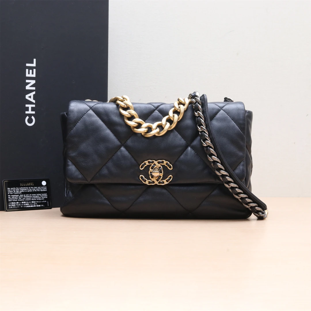 95新 Chanel/香奈儿 小花Jerry活动 19BAG 口盖包 中号 30开