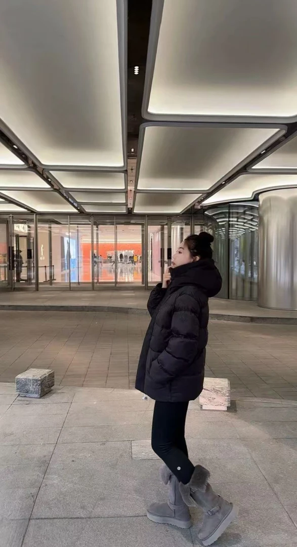 【北美订单】 2024情侣款黑武士轻奢百搭时尚羽绒服8898