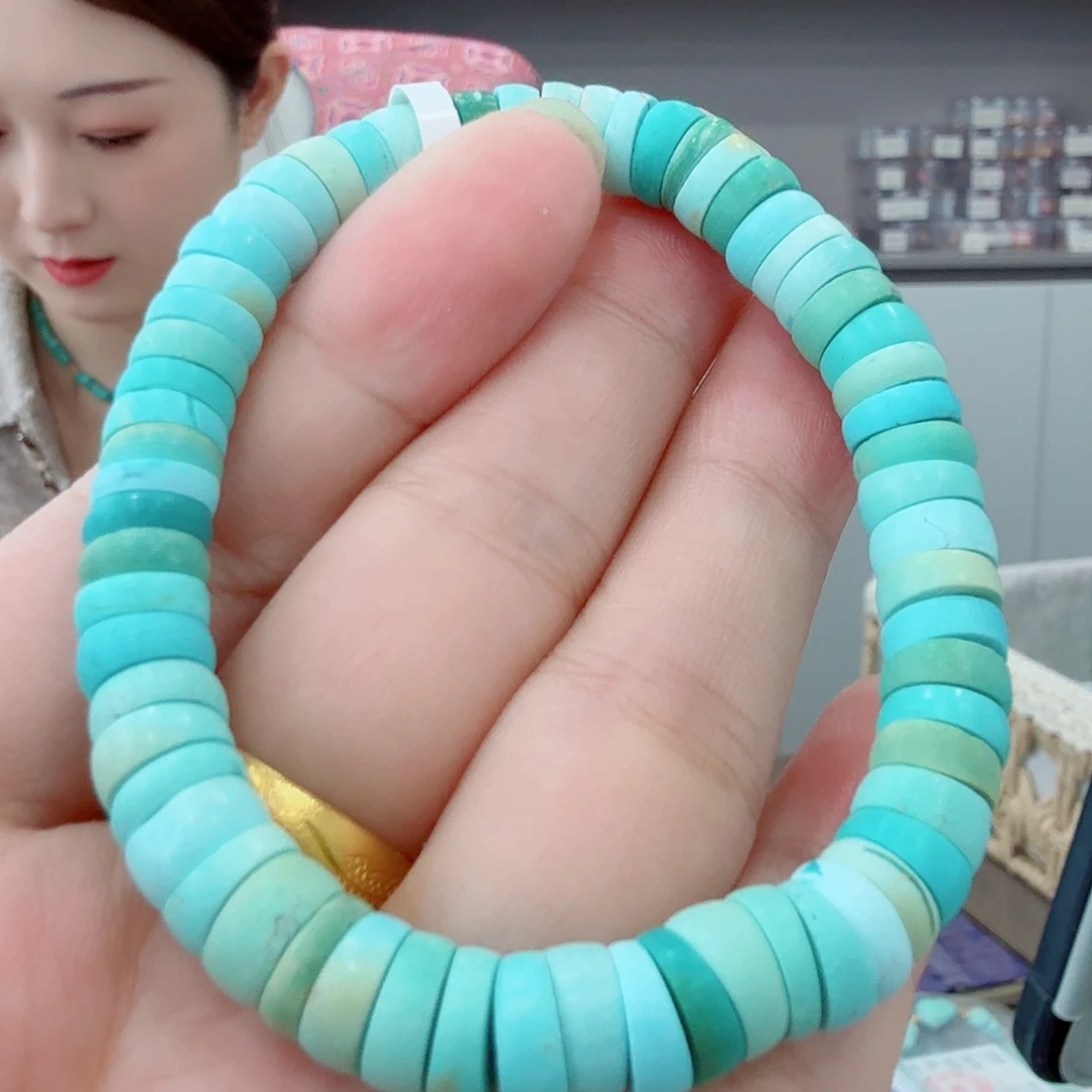 静***静绿松石未镶嵌珠宝奇石