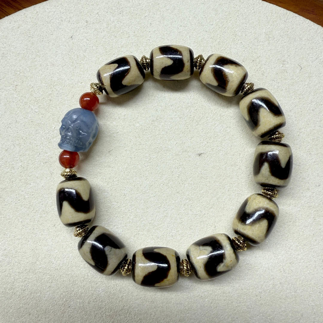 【灰姑娘原创】阿呆虎牙阵阵手串M2077