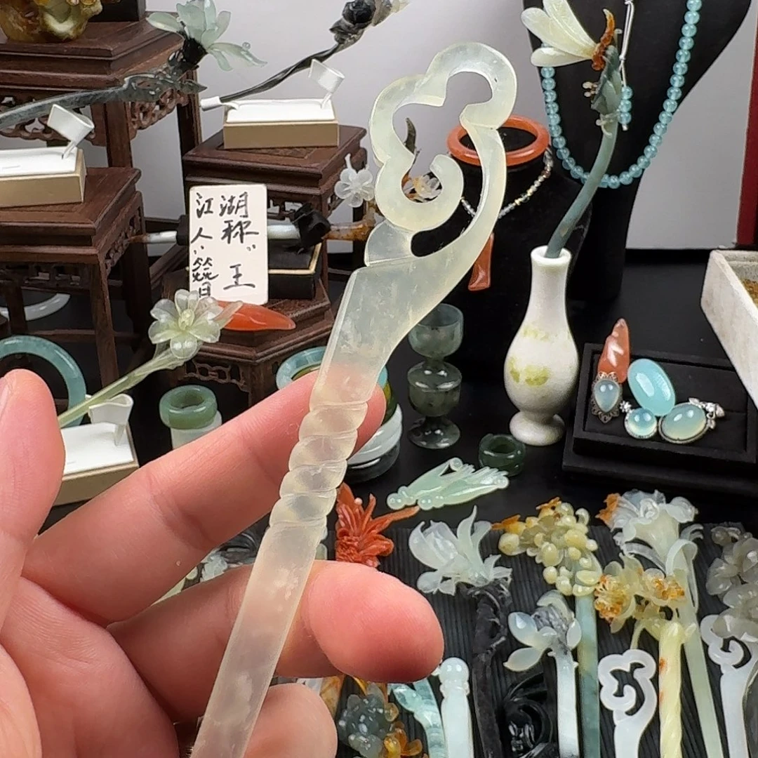 蛇纹石玉未镶嵌发饰