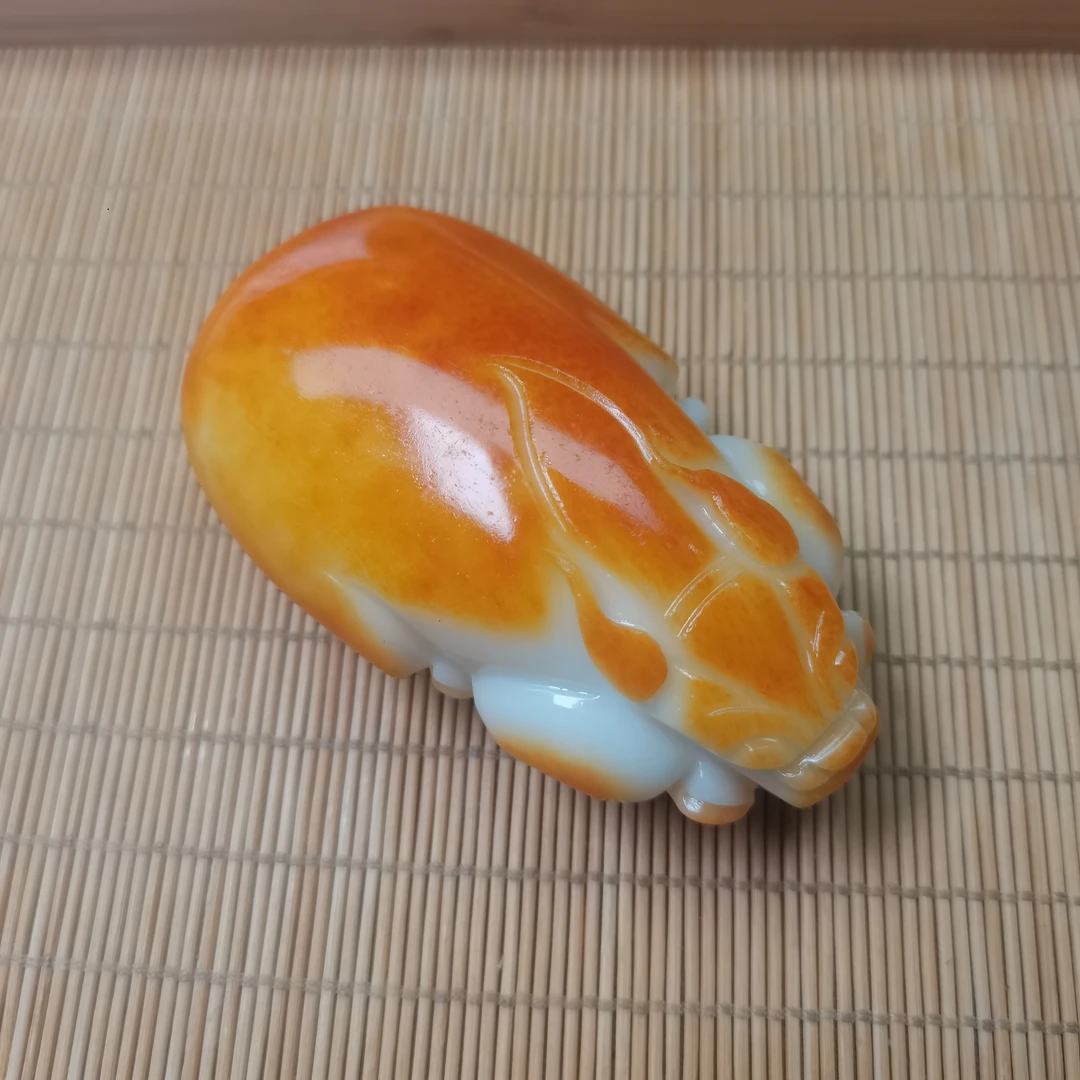 新疆和田玉貔貅把件283克