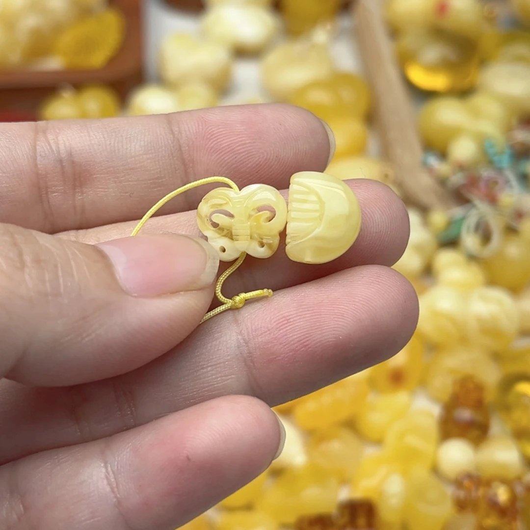 S***儿裸石蜜蜡未镶嵌配饰