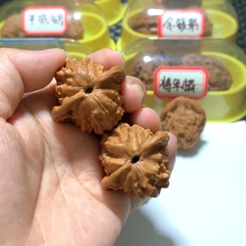 文玩核桃吊坠图图