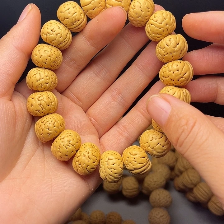 释***然桃核吊坠桃核手串