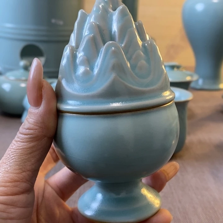 瓷片香炉一一一一