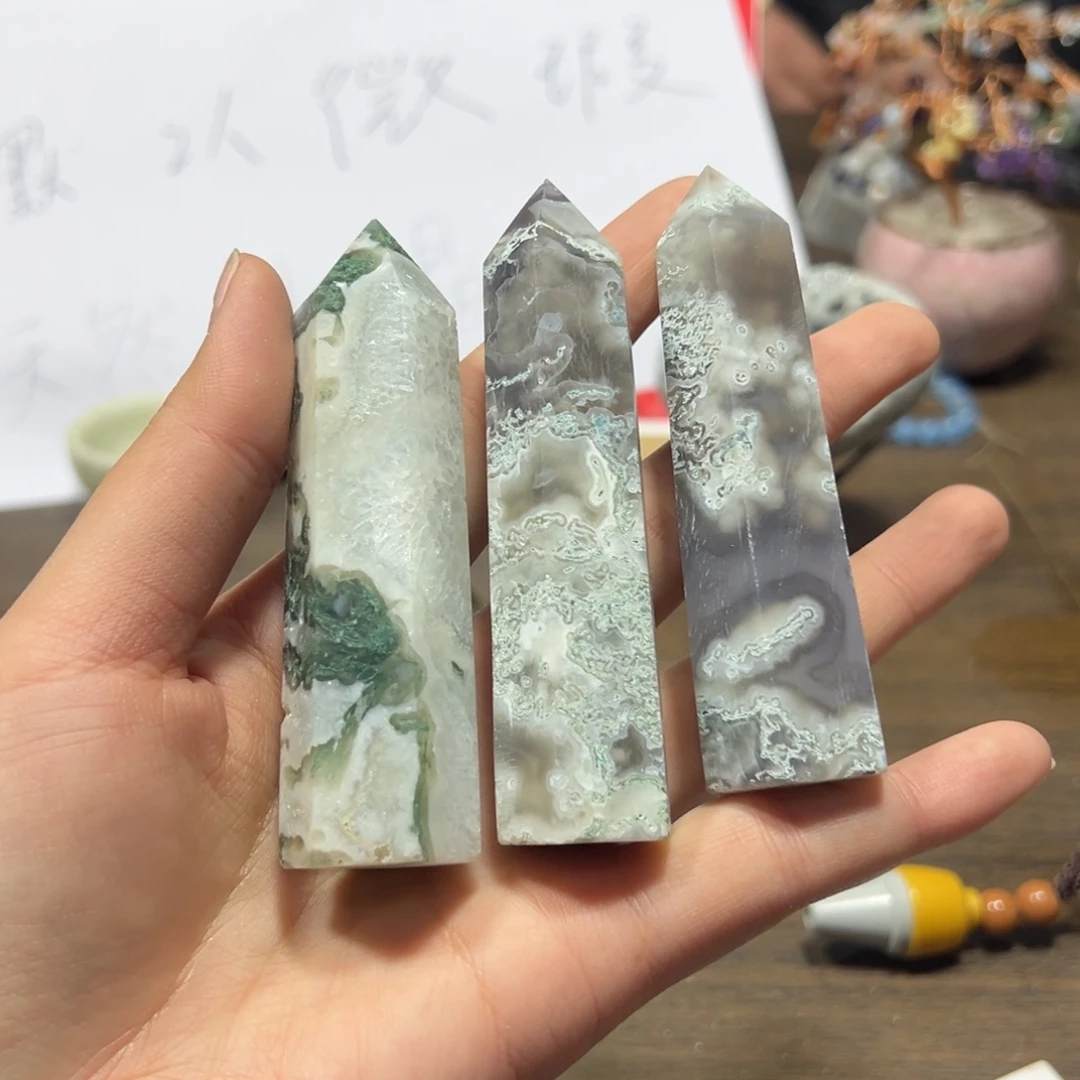 水晶未镶嵌珠宝半成品多样性发其一