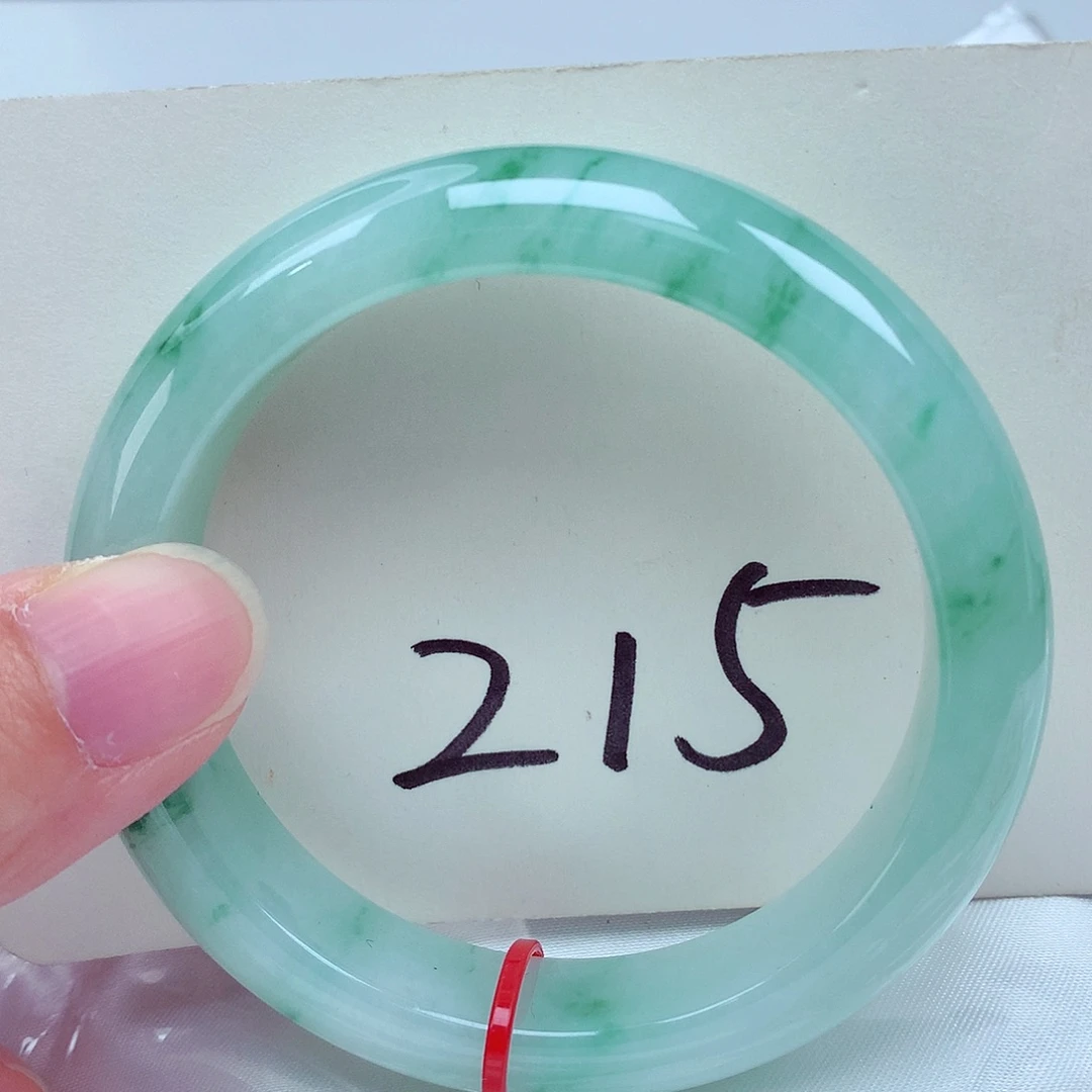 翡翠未镶嵌手镯翡翠