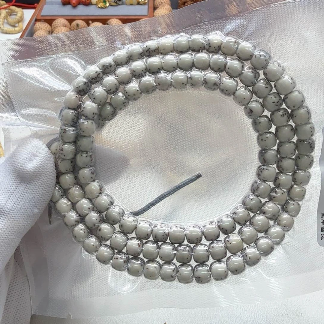 星月菩提手串42梵天糯冰石玉河豚7左右108一物一图