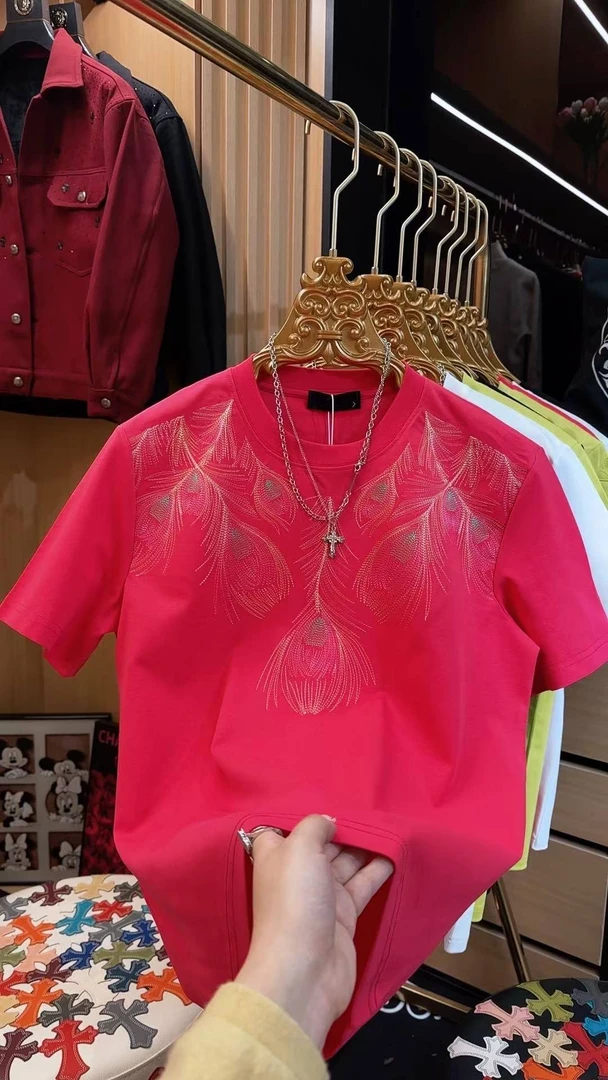 119* 刺绣孔雀羽毛翅膀上衣男士t恤男潮牌半袖