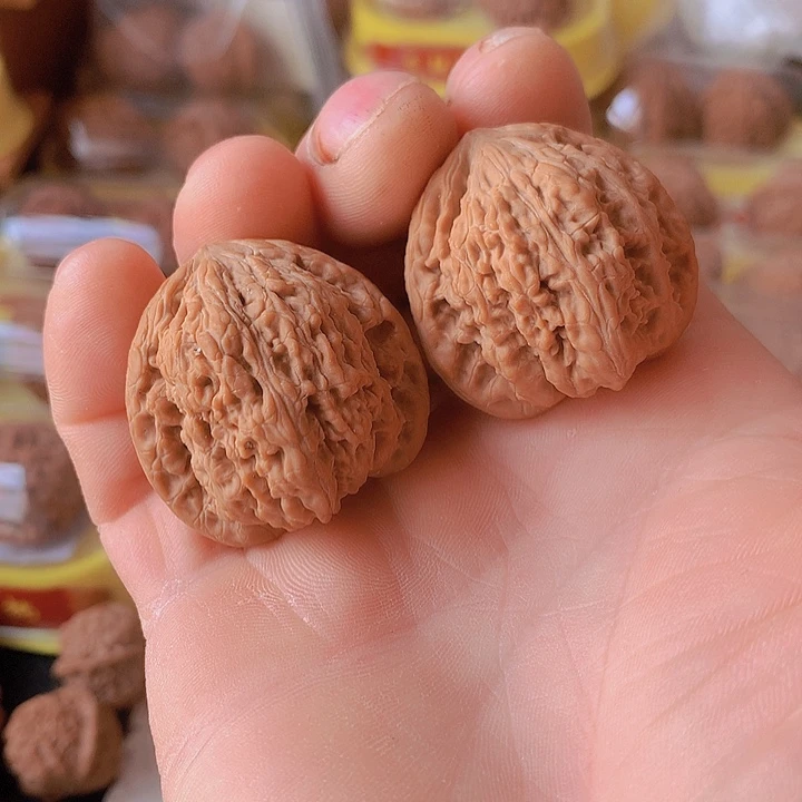 文玩核桃吊坠红玛瑙3.55