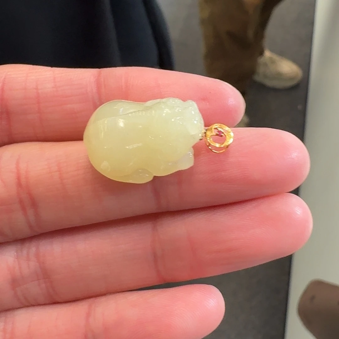 和田玉貔貅18K金镶嵌219冯总卡21左右青海料