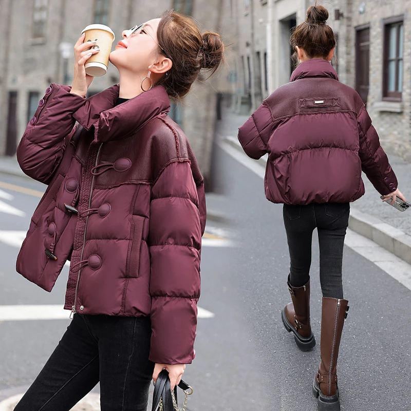 短款羽绒服女2025冬新款小个子拼接皮毛一体红色立领牛角扣厚外套