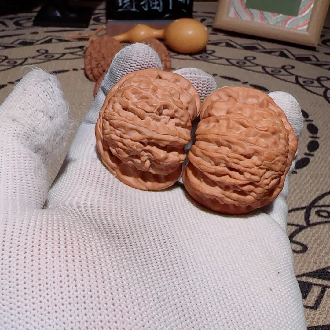 非***哥吊坠文玩核桃精品