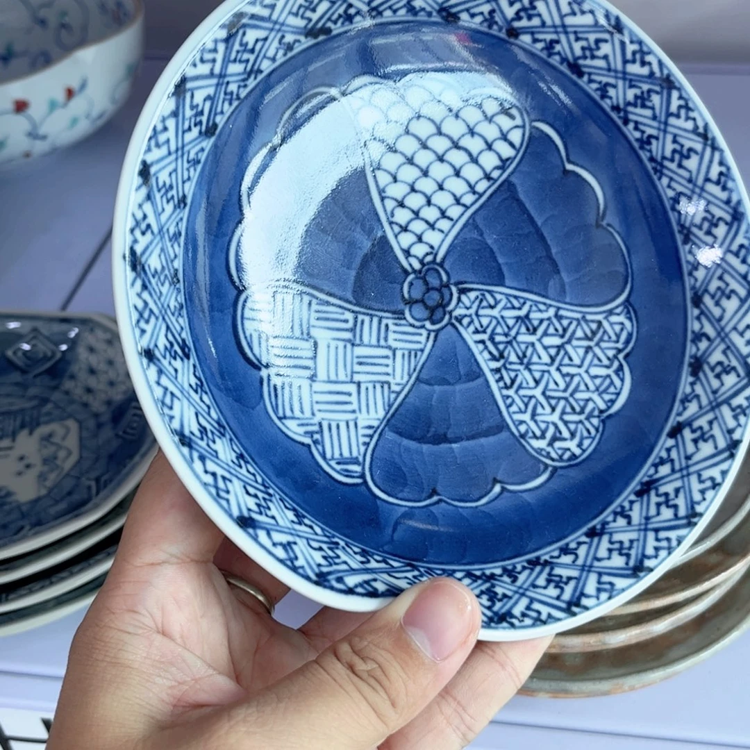 绾***色瓷片欢迎光临美桃儿～