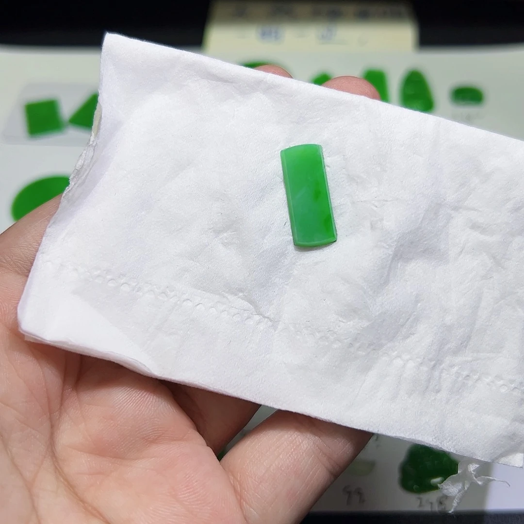 裸石翡翠天然缅甸A货翡翠