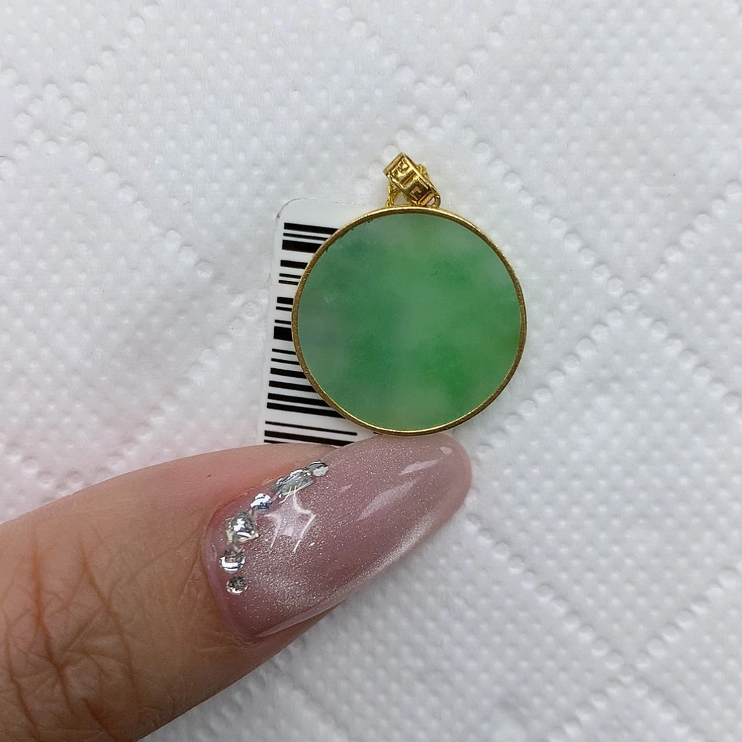 颈饰18K金镶嵌翡翠