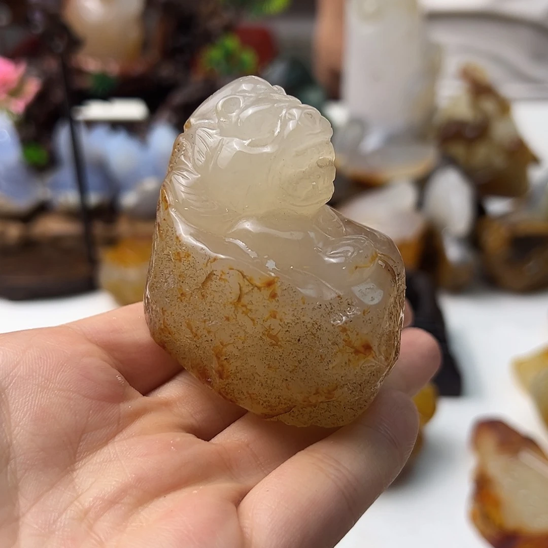 玛瑙/玉髓颈饰未镶嵌