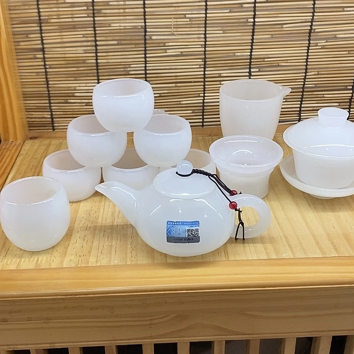 深***司手工艺品琉璃白玉套装带茶壶1主人杯
