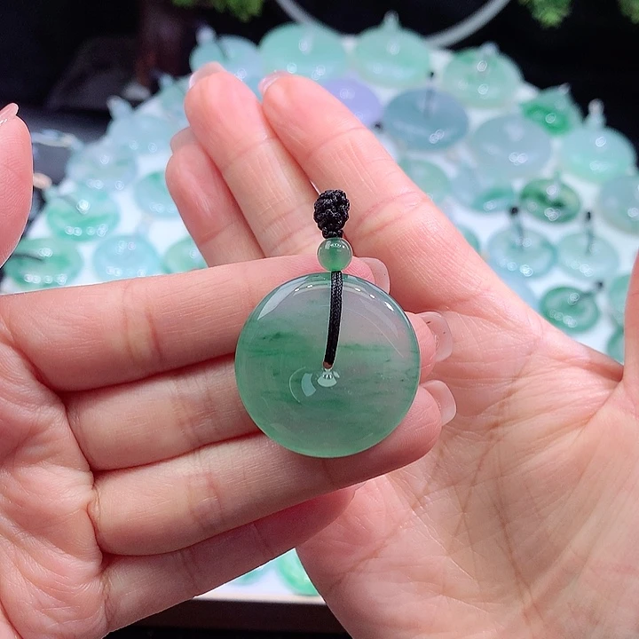 颈饰未镶嵌翡翠74尺寸29.8*5.6