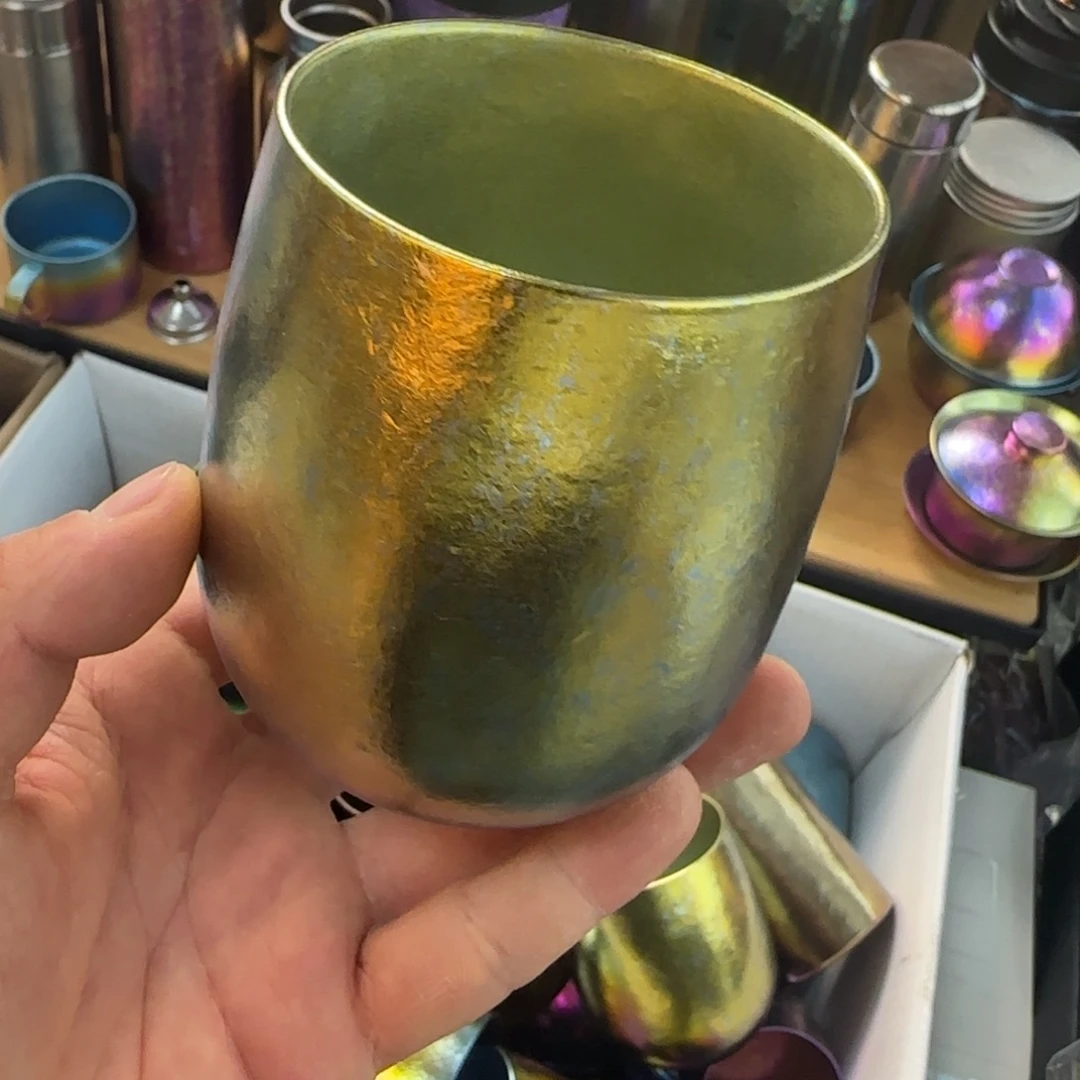 金属一个金色微瑕大口杯