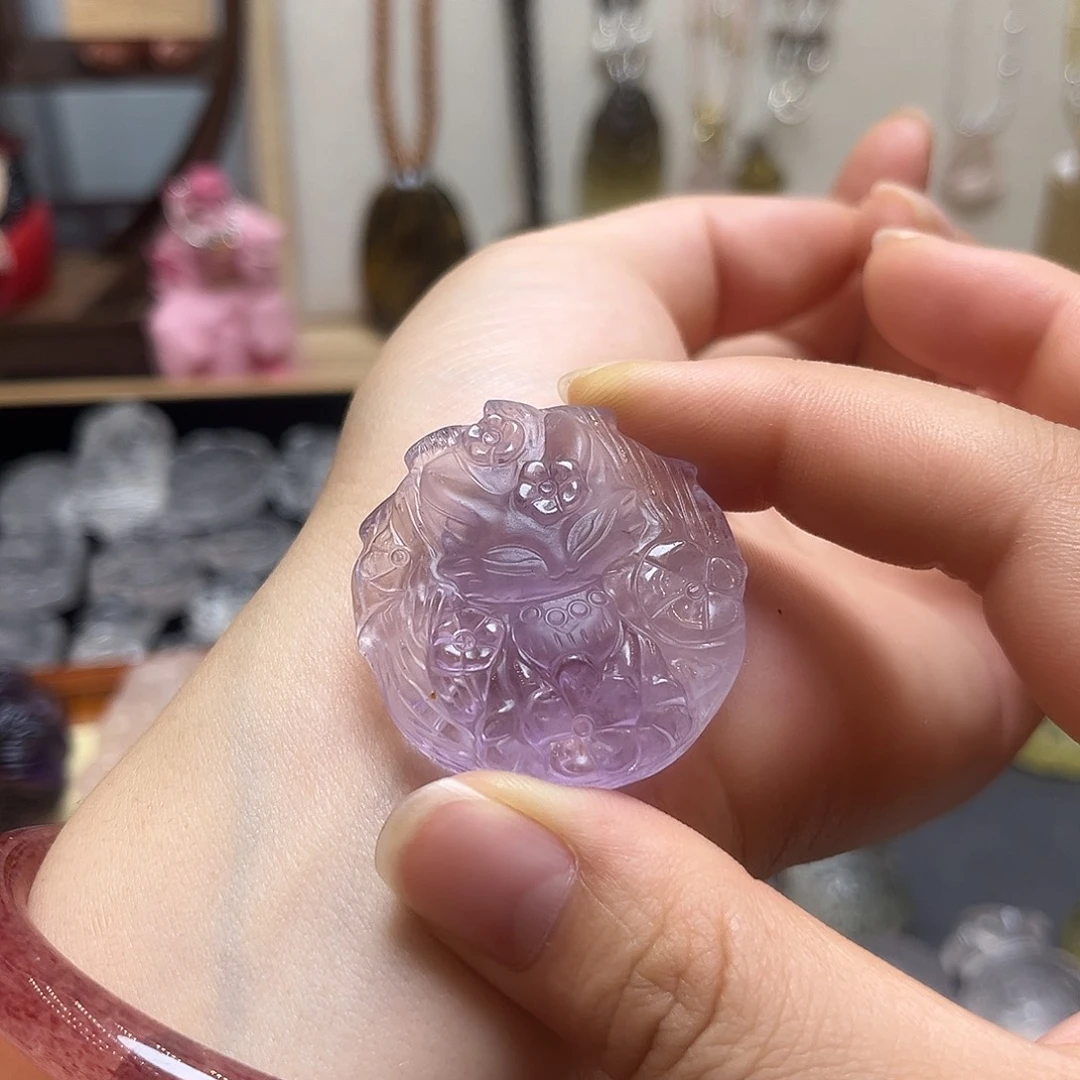 未镶嵌颈饰水晶?上下孔74