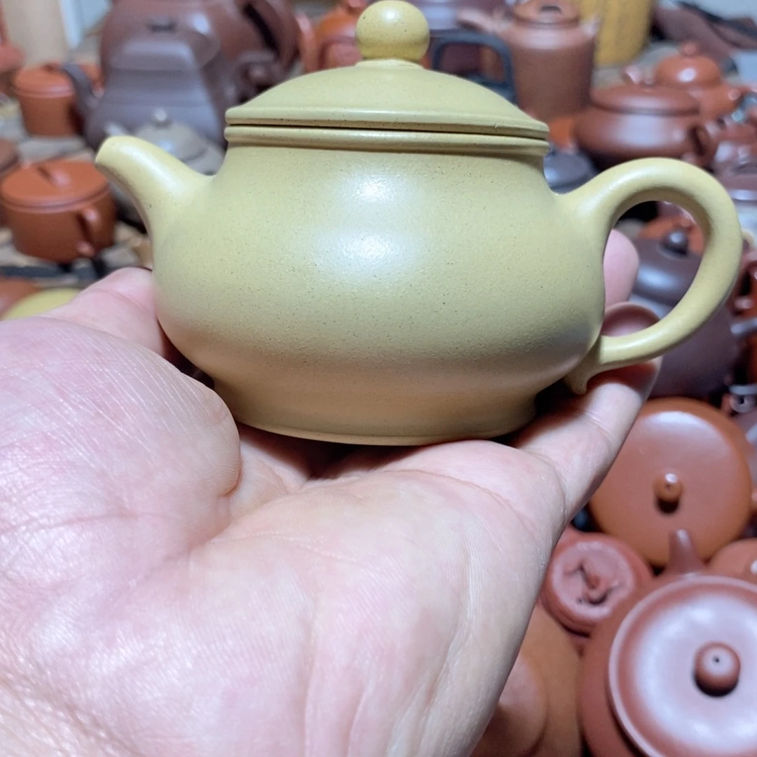 紫砂茶壶欢迎各位光临惠顾
