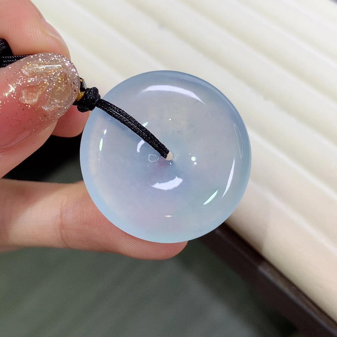 翡翠未镶嵌颈饰30-5.6