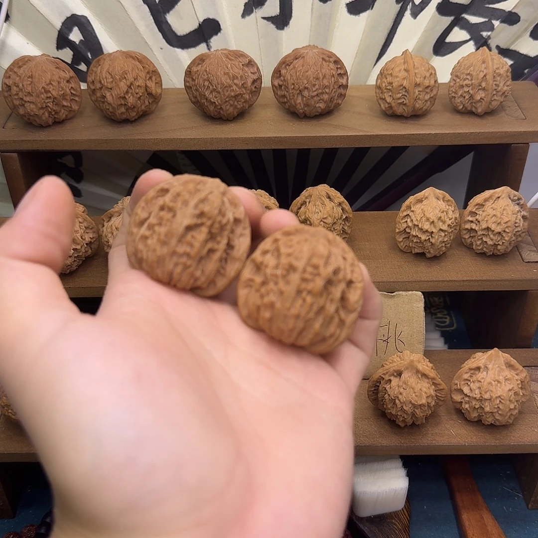 文玩核桃吊坠楼子