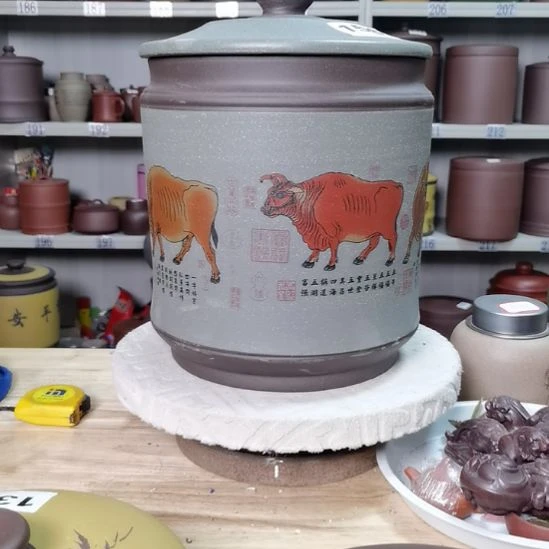 茶叶罐紫砂宝塔五牛图156