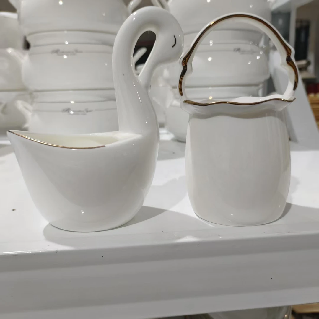 景德镇餐具【微瑕尾货】金镶玉天鹅+花篮1套装