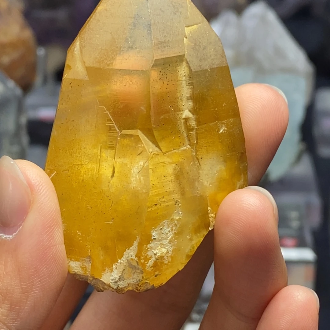 且***怀未镶嵌水晶摆件巴基斯坦黄金喜马