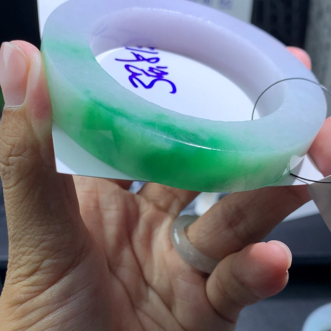 定制翡翠翡翠手镯未镶嵌
