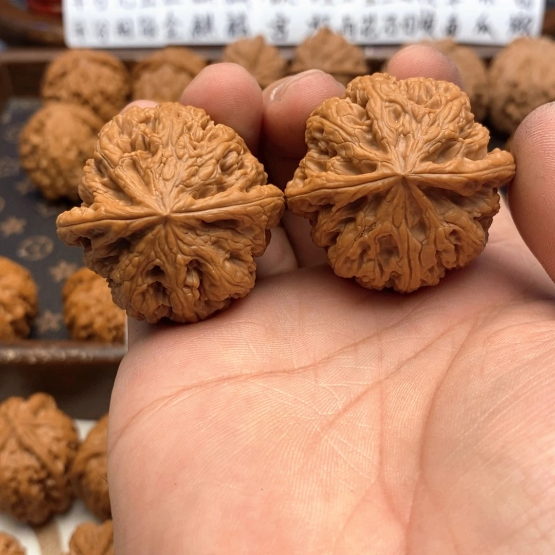 吊坠文玩核桃41尺 全品大粗筋 65