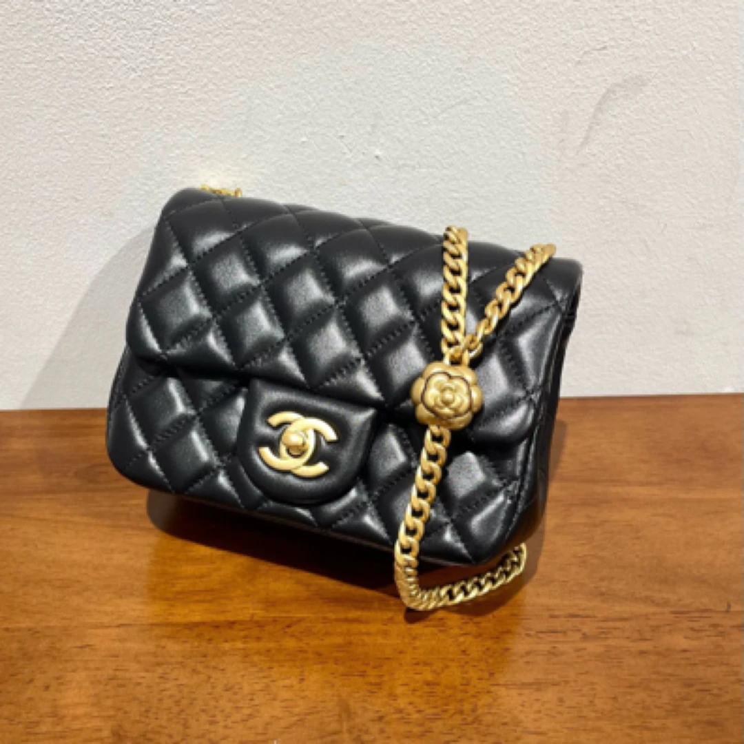 99新 Chanel/香奈儿 25P黑金羊山茶花调节扣方胖子单肩斜挎包