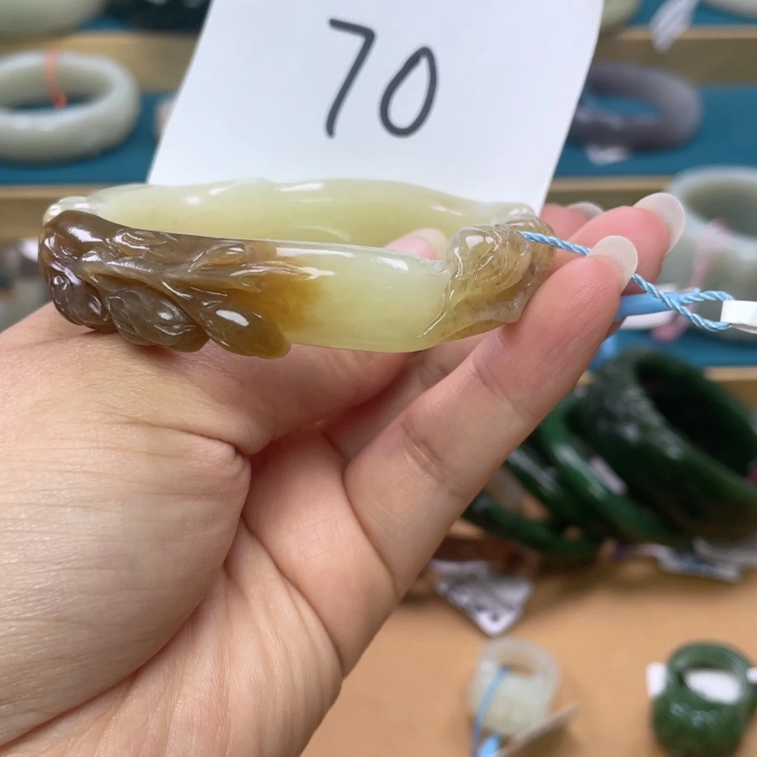 未镶嵌手镯和田玉圈口56