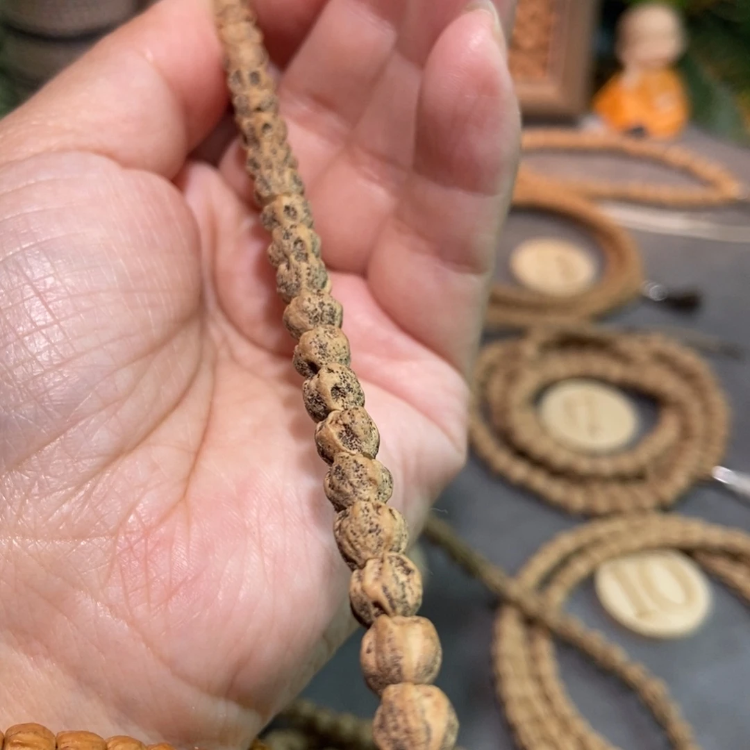 柏香籽/百香籽吊坠一**轮