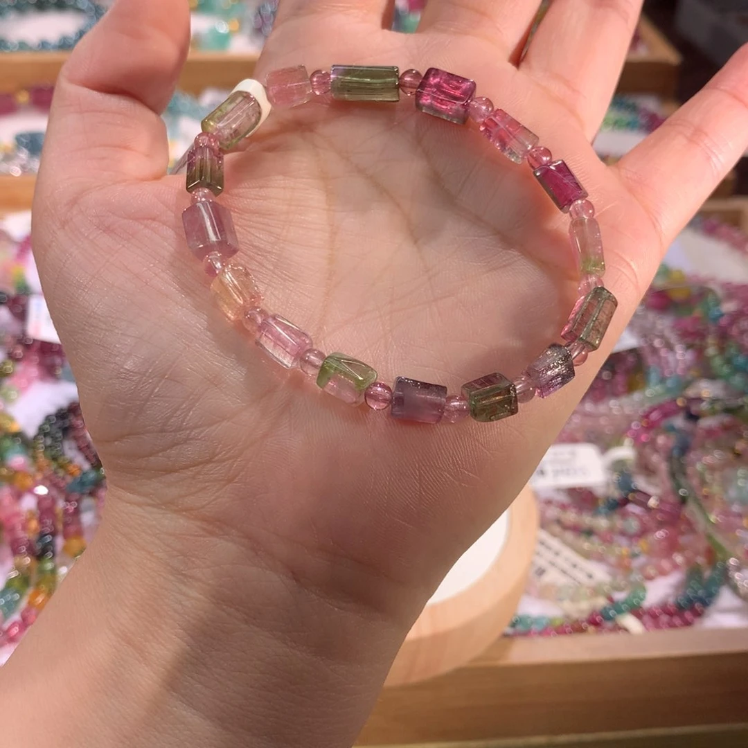 手串未镶嵌碧玺处理不退